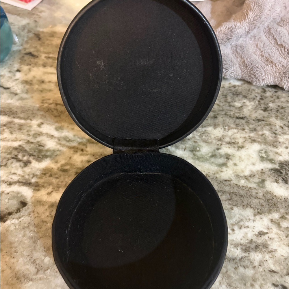 Harley-Davidson Black Round Leather Jewelry Box - Picture 2 of 2